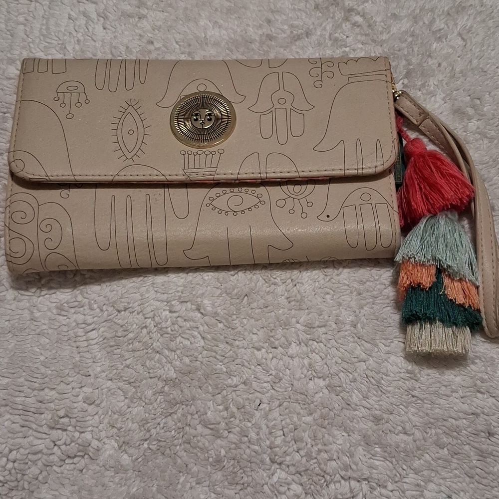 Chic Beige Clutch with Tassel